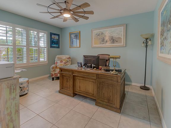 4th image of 6033 NW Relief Court