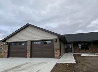 803 W Pine St, Mitchell, SD 57301
