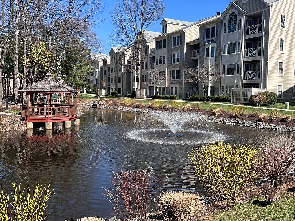 1st image of 12209 Fairfield House Dr APT 508