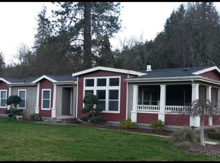 6155 Old Stage Rd, Central Pt, OR 97502