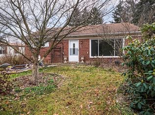 297 Spring Run Rd, Crescent, PA 15046