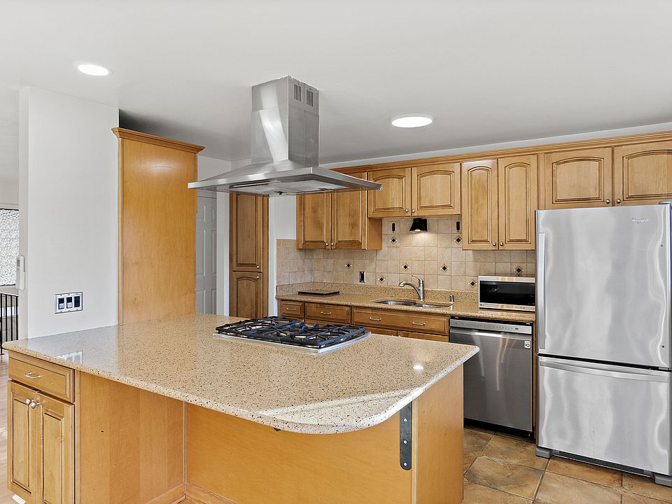 1st image of 11011 3rd Ave NW #1