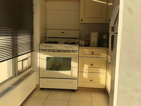 4th image of 3200 N Lake Shore Dr APT 1509