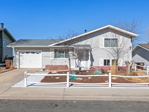 325 N 4th St, La Salle, CO 80645