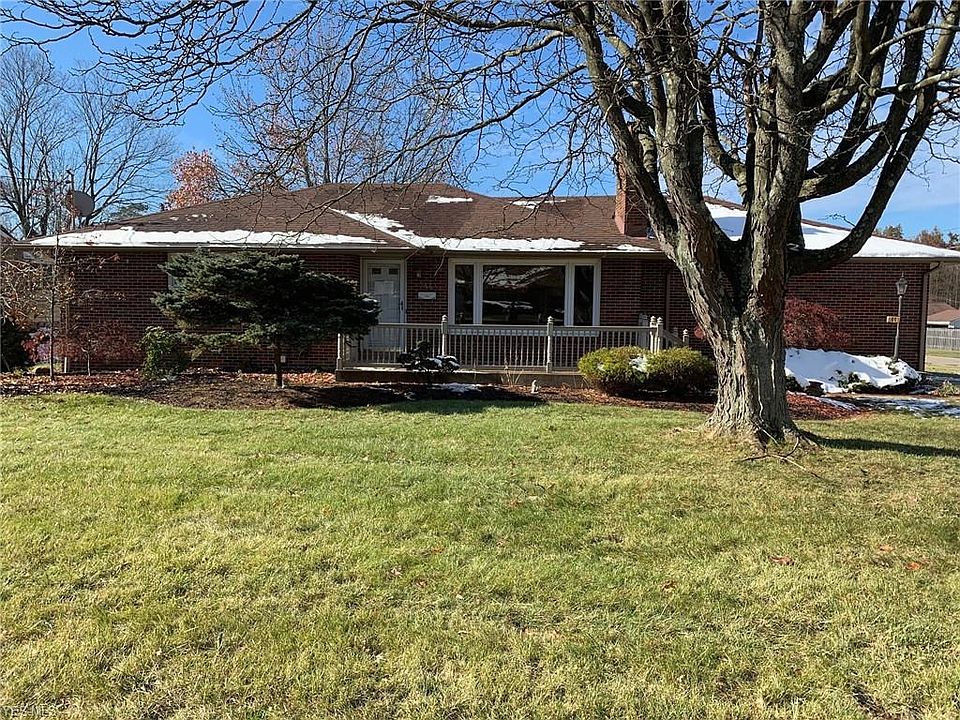 1st image of 44 Evans Ave