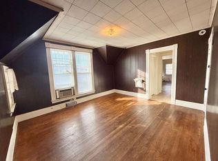 1544 D St, Lincoln, NE 68502