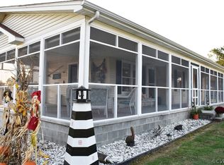 3419 Grandview Dr, Dunnsville, VA 22454