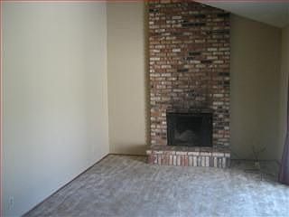 4th image of 1728 Stone Creek Dr