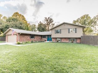 5387 Marycrest Ln, Centerville, OH 45429