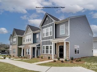1217 Foundry Dr #101, Gastonia, NC 28054