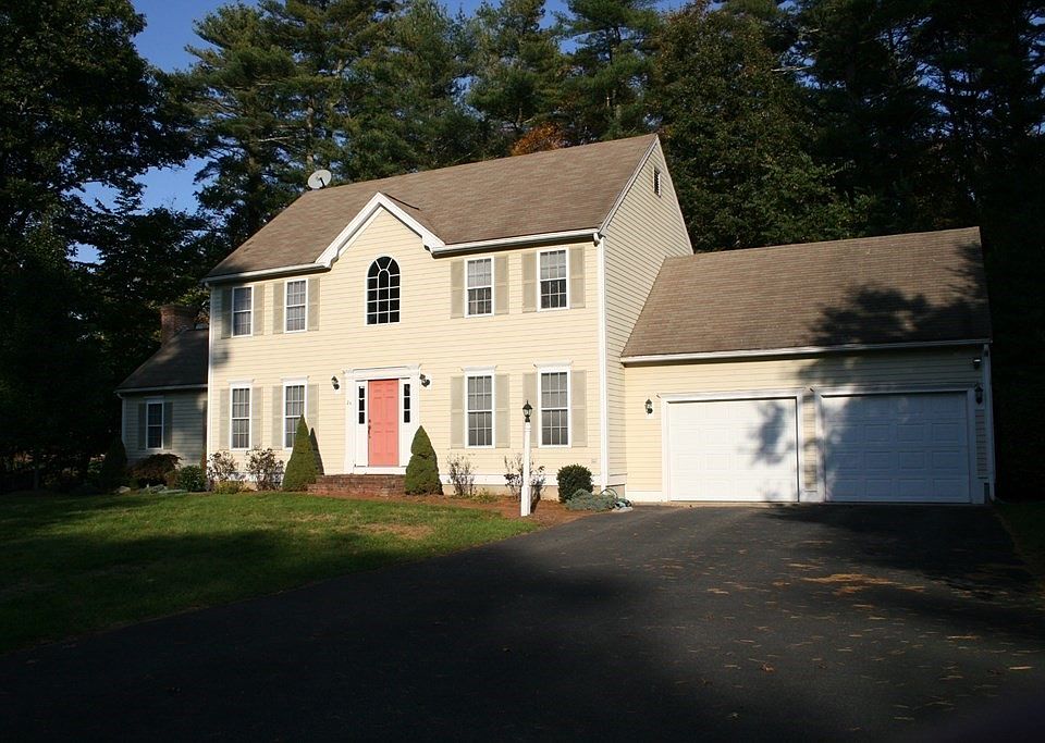 1st image of 26 Orchard Cir
