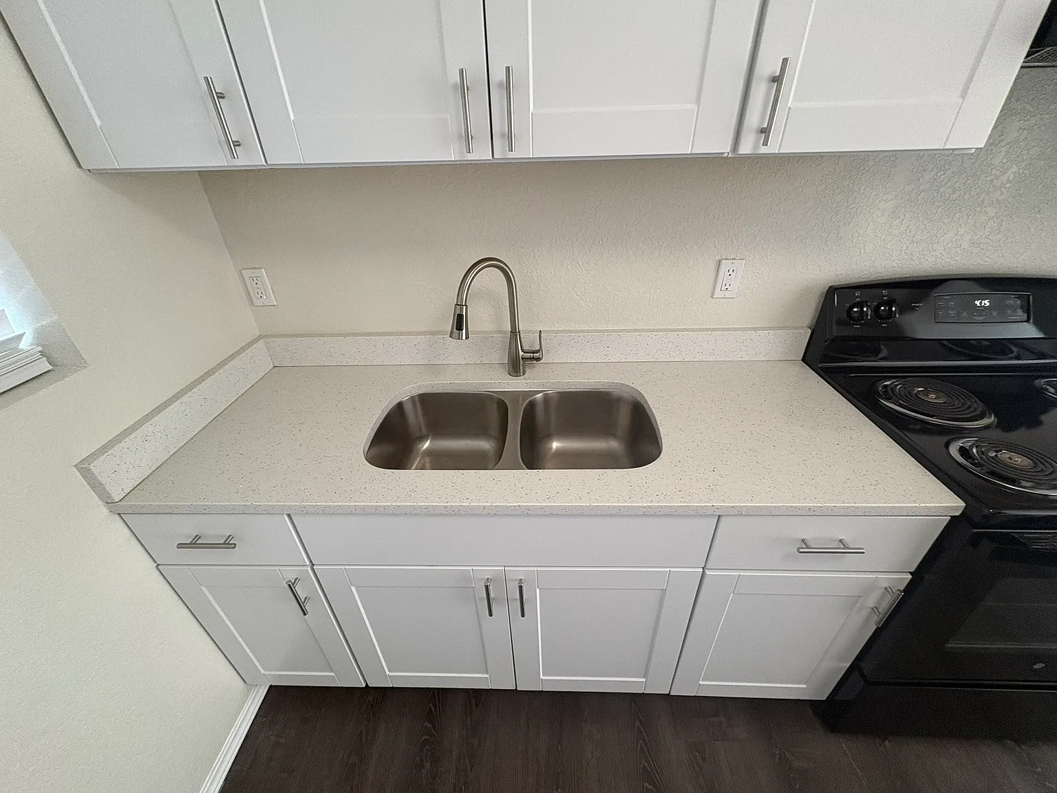 2 bed, 650 sqft, $1,000 — Photo 4