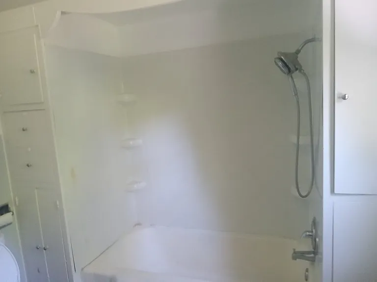 12710 N Saginaw Main House — Photo 15
