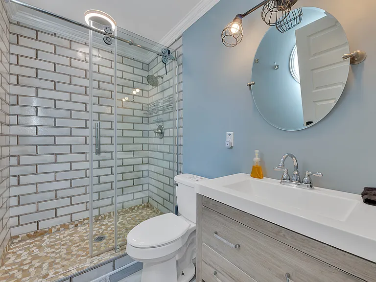 117 Summer Breeze Ln — Photo 39