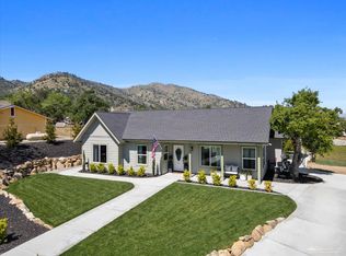 21405 Mountain Dr, Tehachapi, CA 93561
