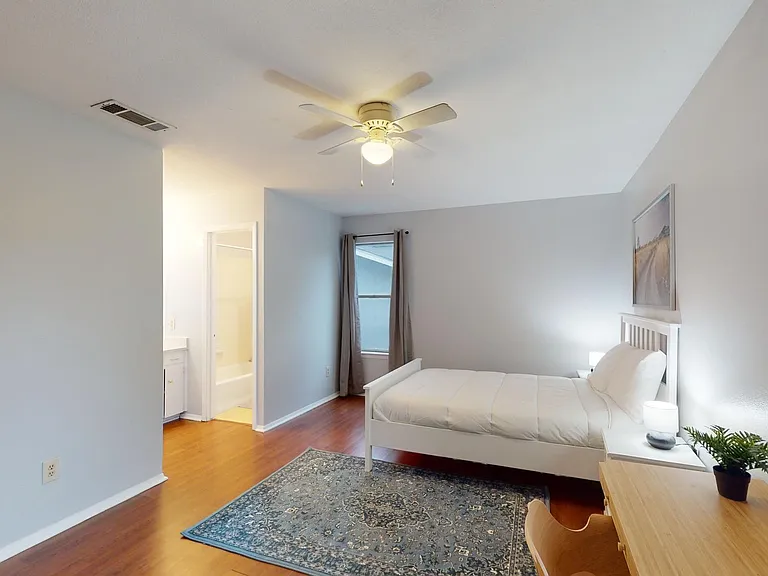 7611 Lunar Dr — Photo 16