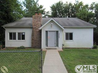 3062 Churchill Rd, Auburn Hills, MI 48326