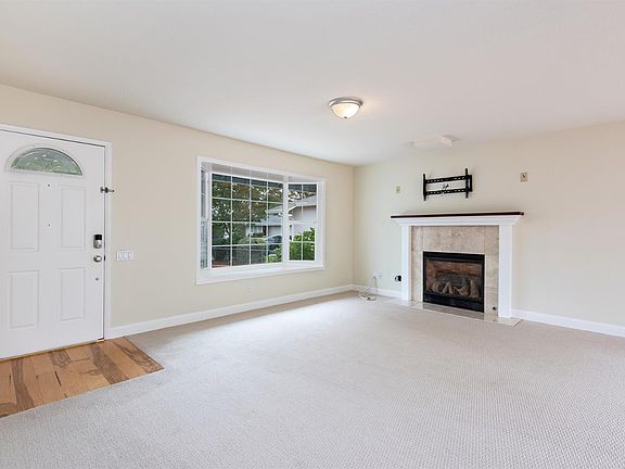 2nd image of 8403 Lancaster Drive
