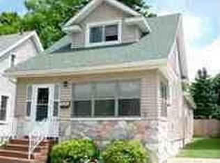 737 N Waterloo St, Jackson, MI 49202