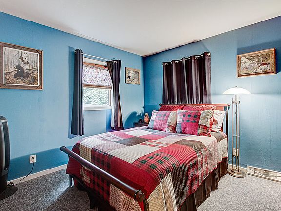 4th image of 3822 E Hammond Ave