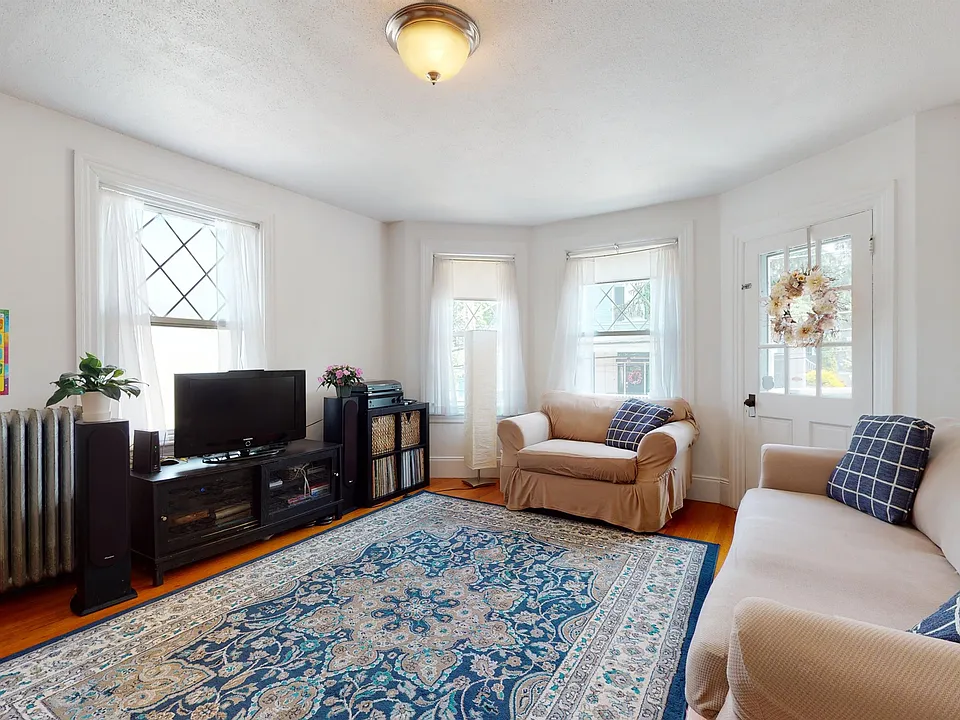 41 Orchardhill Rd #2