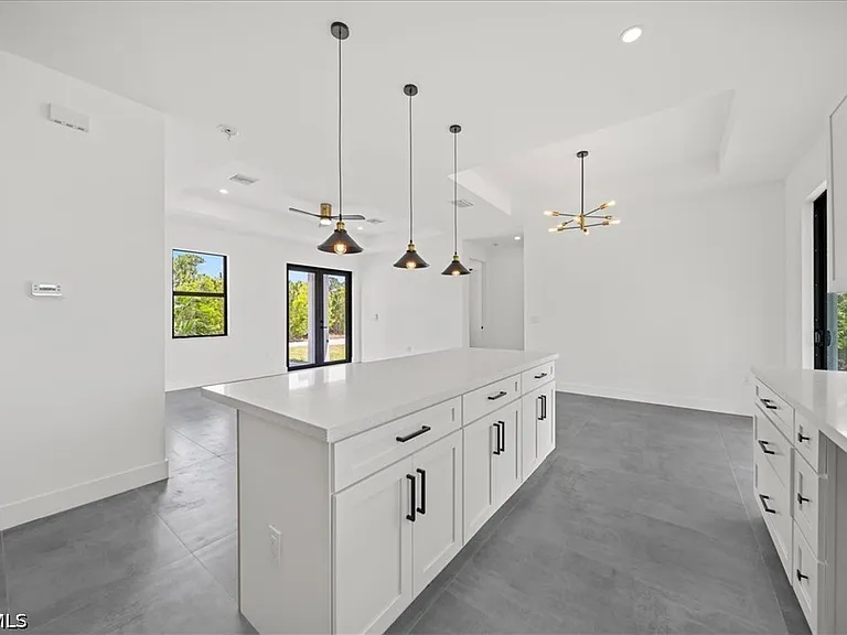 4536 NW 35th Pl — Photo 14
