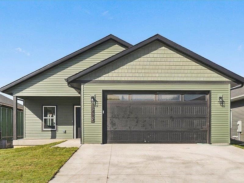1st image of 1419 Duncan Dr
