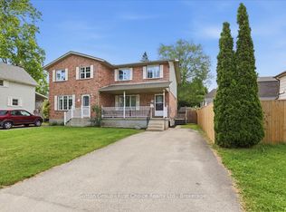 187 Queen St, Stratford, ON N5A 4N8