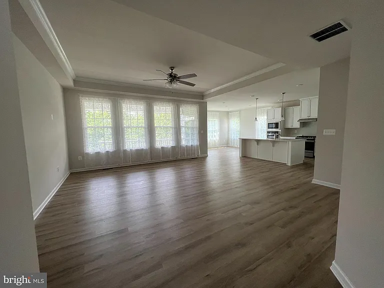 5020 Birch Leaf Cir — Photo 3