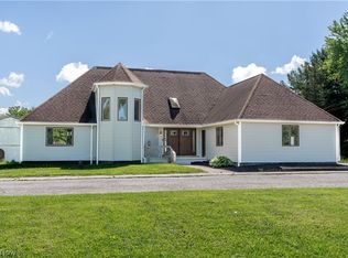 3776 Jones Rd, Diamond, OH 44412