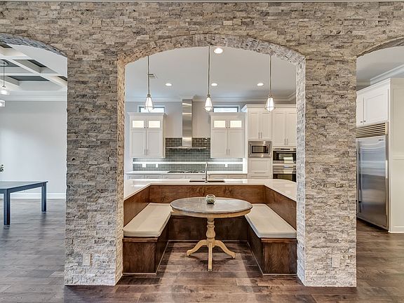 3rd image of 5032 Copperglen Cir
