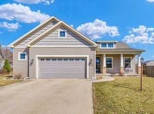 3310 Memory Ln, Urbana, IL 61802