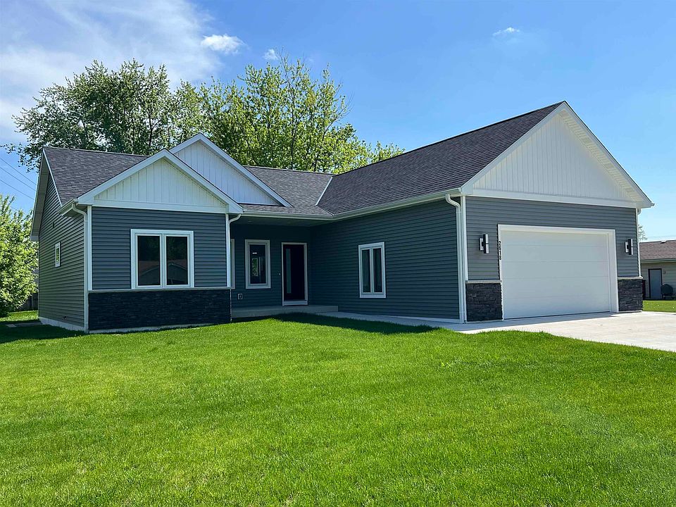 1st image of 2618 Sauk Dr