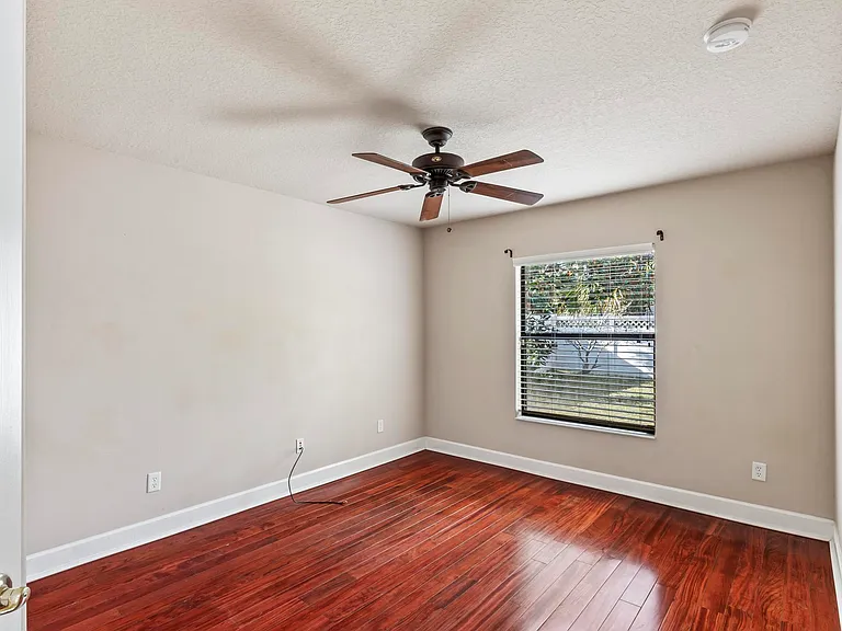 88 Covington Ln — Photo 38