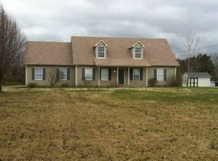 688 Crescent Rd, Murfreesboro, TN 37128