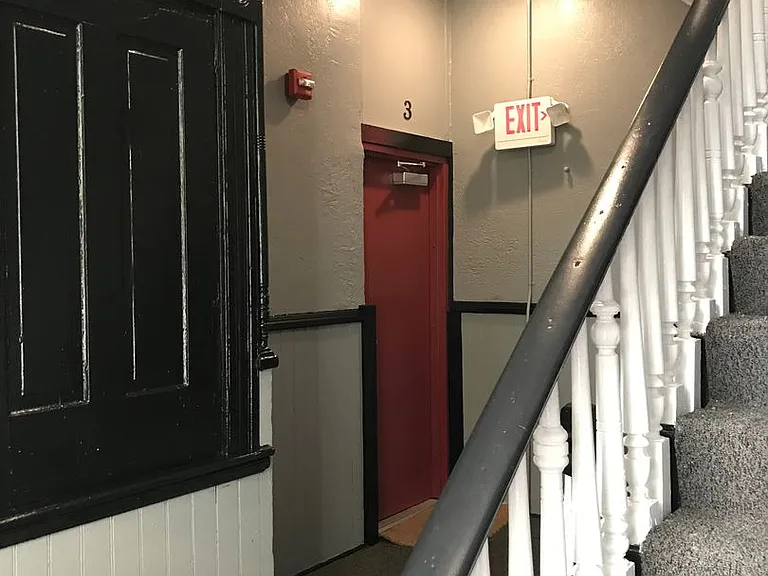 Walnut St. Apartments — Photo 37