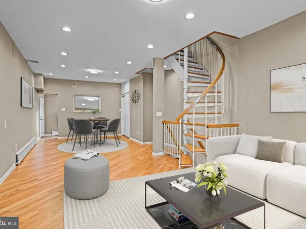 139 Jamestown St, Philadelphia, PA 19127