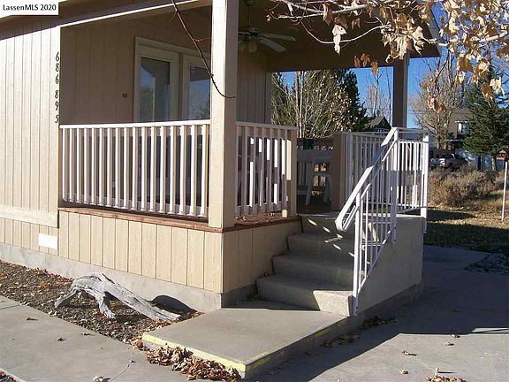 3rd image of 686-895 Acorn Way