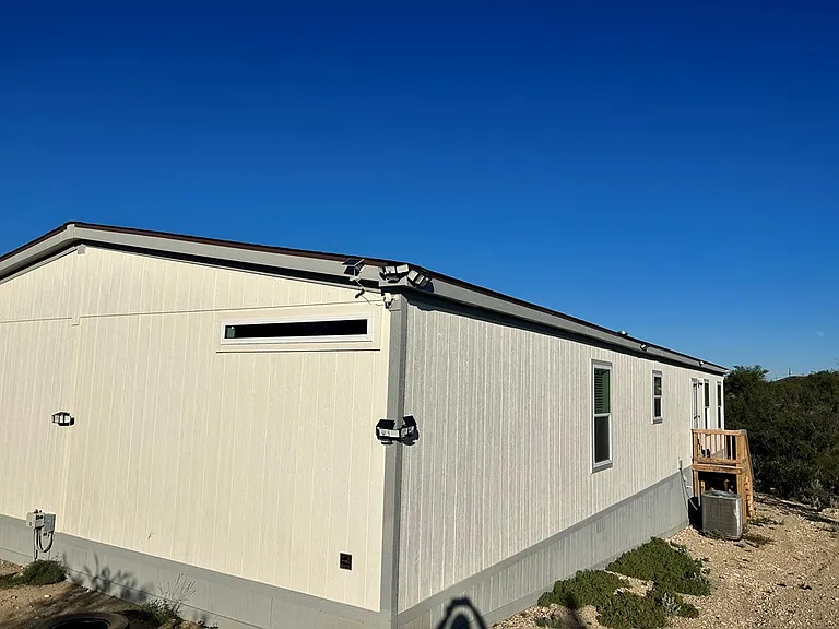 348 Remington Dr — Photo 3