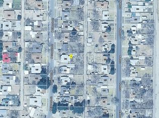 910 N Edwards St, Carlsbad, NM 88220