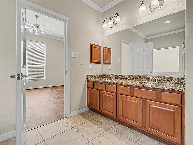 9706 Parsonsfield Ln — Photo 19