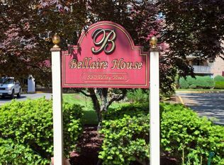 530 Valley Rd APT C002A, Montclair, NJ 07043