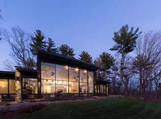 41 Skelton Rd, Carlisle, MA 01741