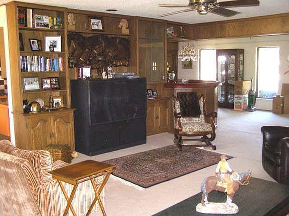 4th image of 3415 Apple Valley Dr
