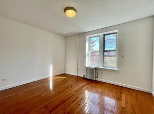 475 4th Ave #3B, Brooklyn, NY 11215