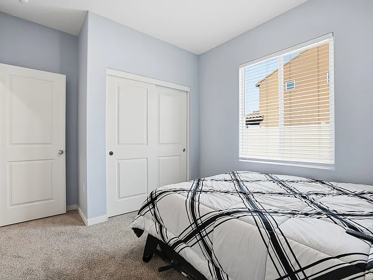 7812 Strawberry Ln — Photo 18