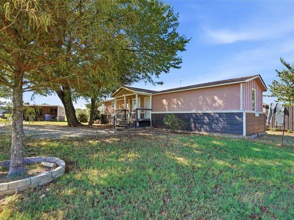 103 Woodland Ct, Springtown, TX 76082