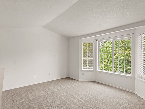 5th image of 4270 SW 159th Ave APT B