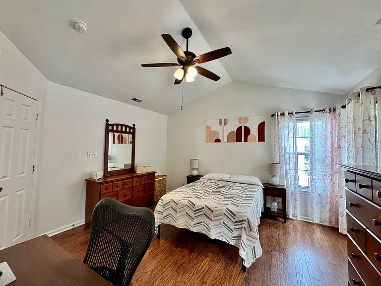 2201 Elindra Ct — Photo 32