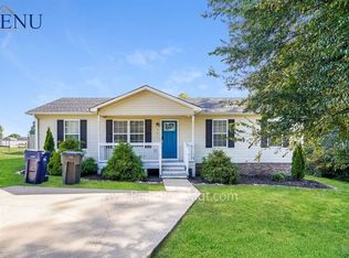 207 Saint Catherine Ct, Columbia, TN 38401